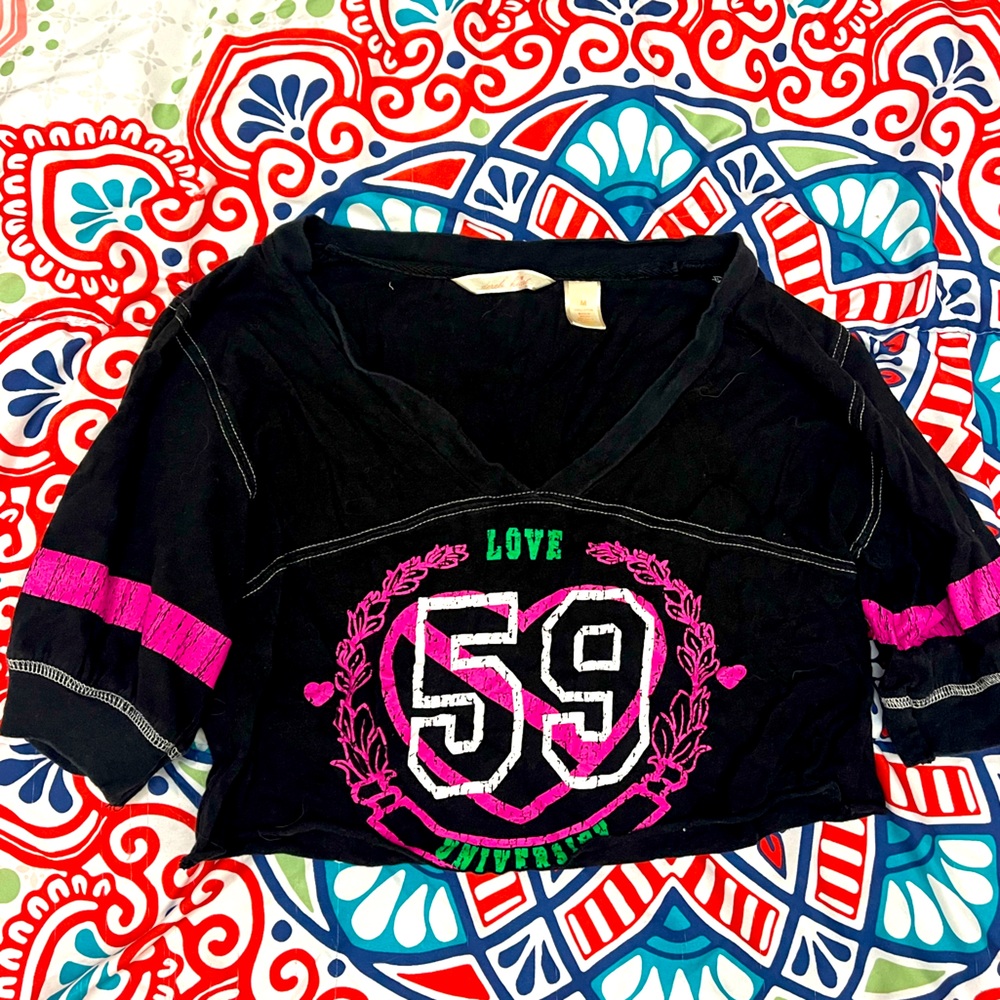 Derek Heart crop top.